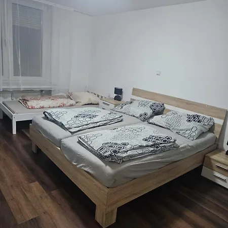Apartment Monteur *